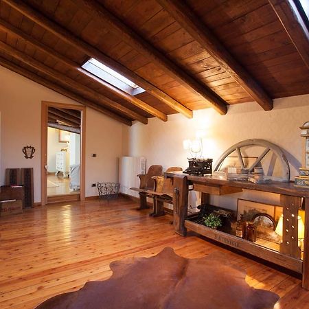 B&B Relais Al Borgo Σόμα Λομπάρντο Εξωτερικό φωτογραφία